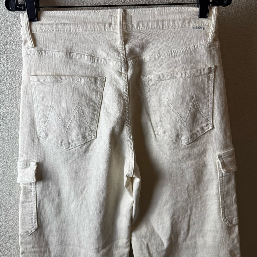 MOTHER The Undercover Cargo Sneak Wide Leg Jeans Cream Puffs Denim Women’s 28 - Picture 11 of 16